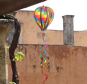 Hot Air Balloon Twist Pixel