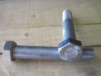 Boulon daim 20 pour jante standard 120 mm