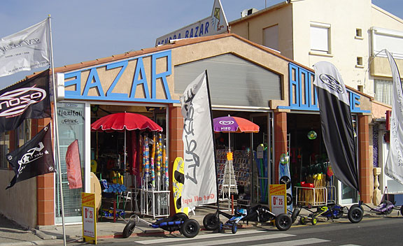 Sendra Bazar : Magasin spécialisé dans le cerf-volant de traction, buggy et mountainboard.